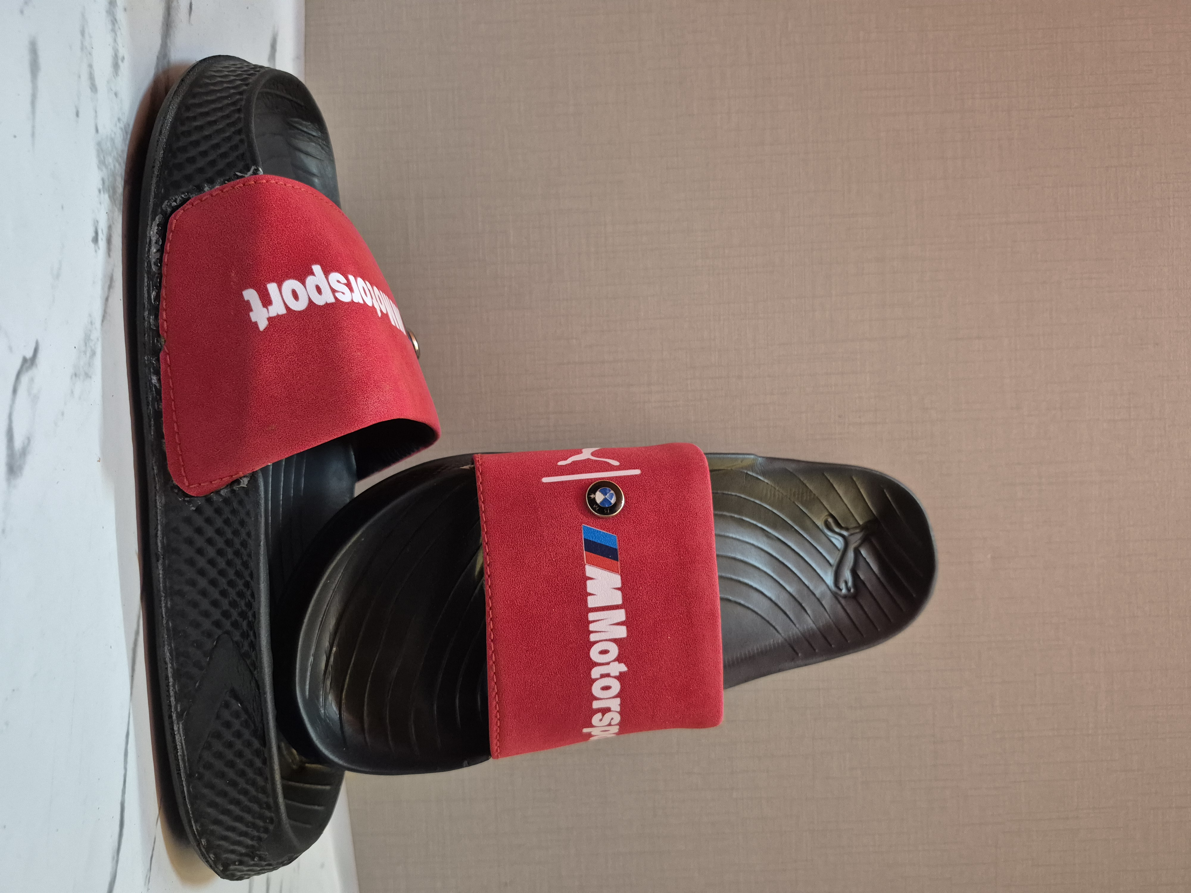 BLACK & RED