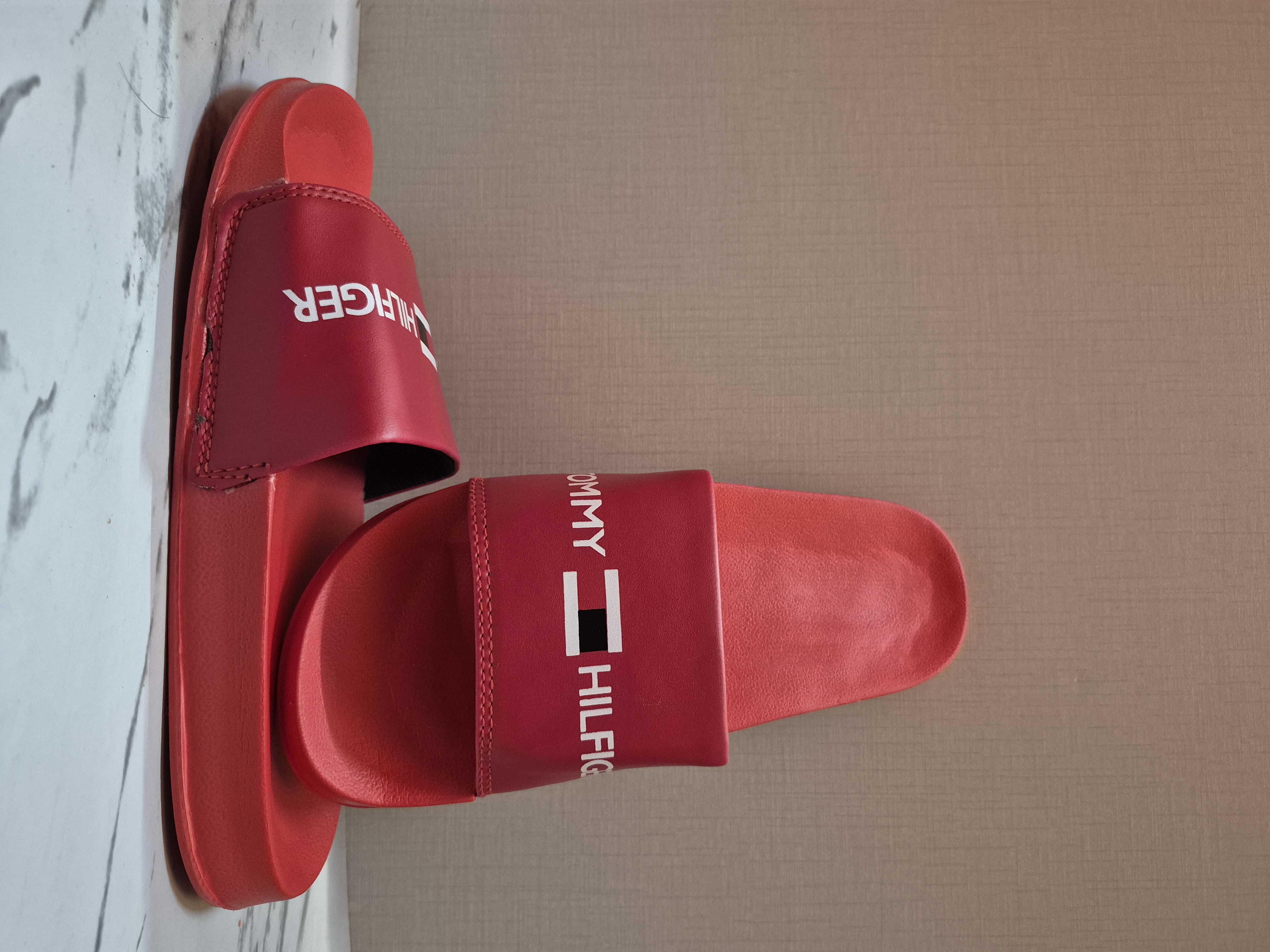 SLIDES