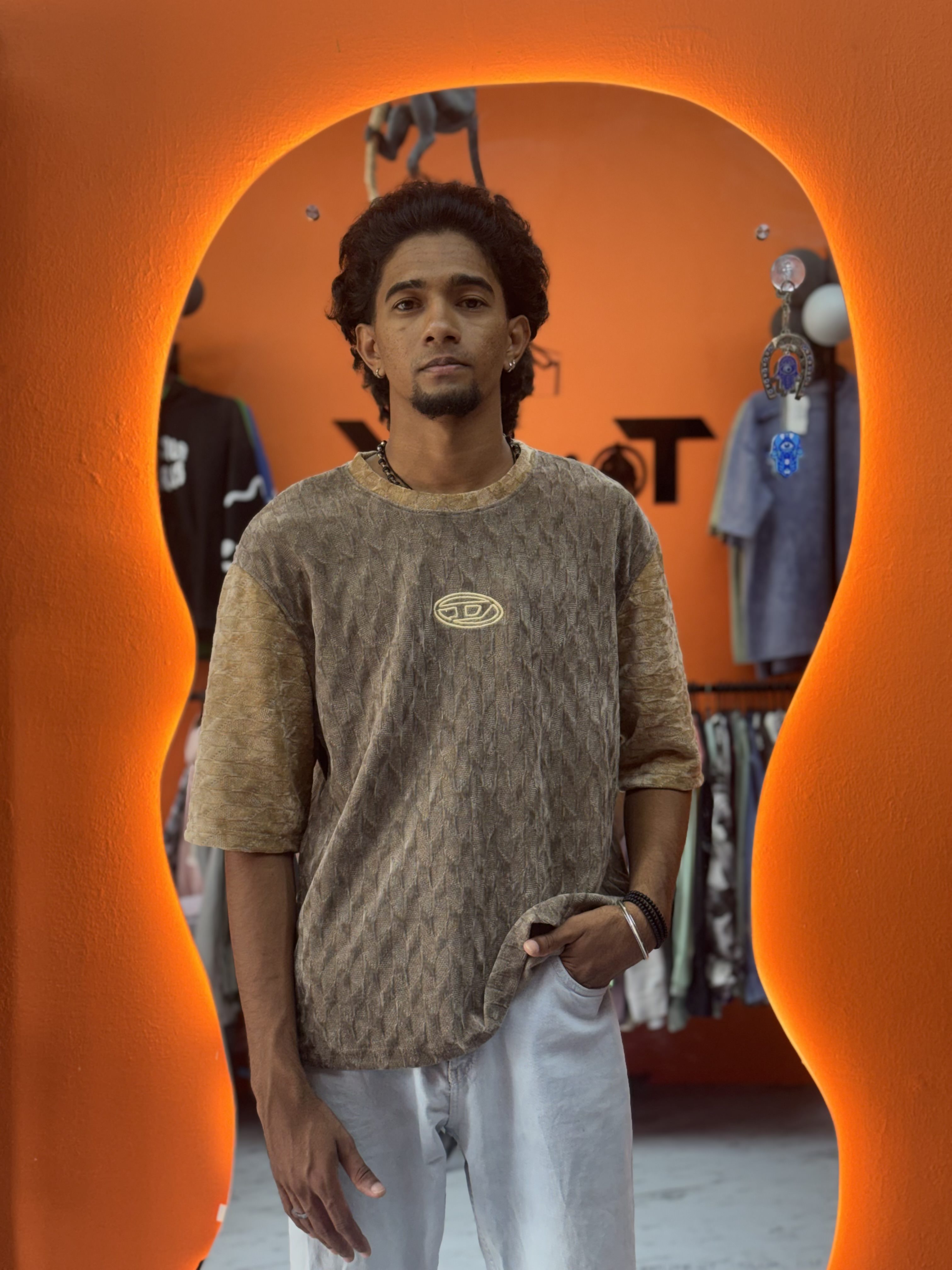 VELVET T-SHIRT